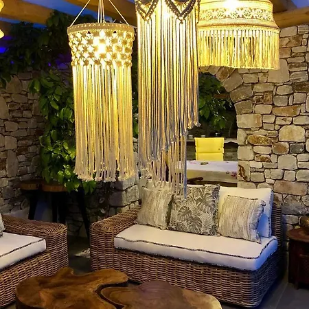 Villa Byblos Luxury *