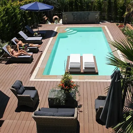 Byblos Luxury Prínos