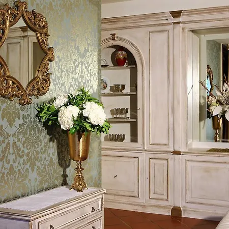 Byblos Luxury Prínos